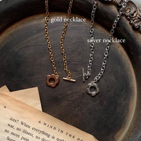 flower necklace