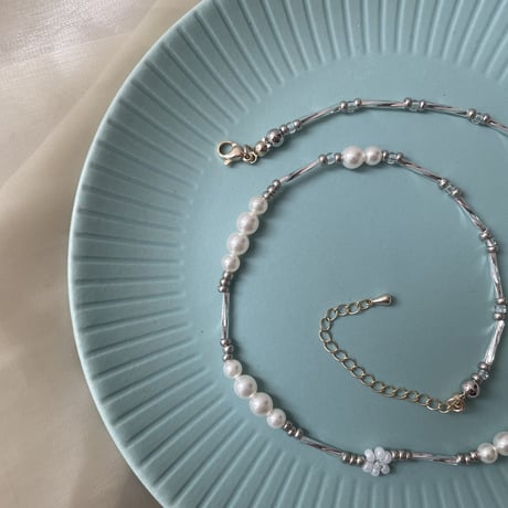 004.beads  necklace