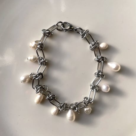 perl bracelet