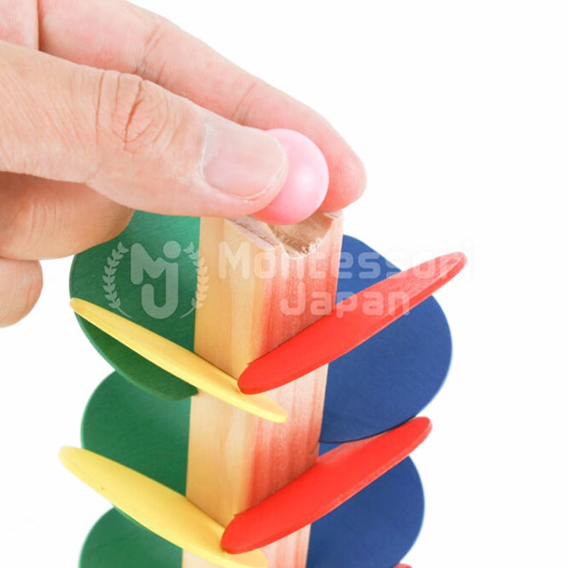 TAG 木製 ボール転がし 知育玩具　モンテッソーリ 木のおもちゃ 知育玩具 玉転がし | Montessori Japan