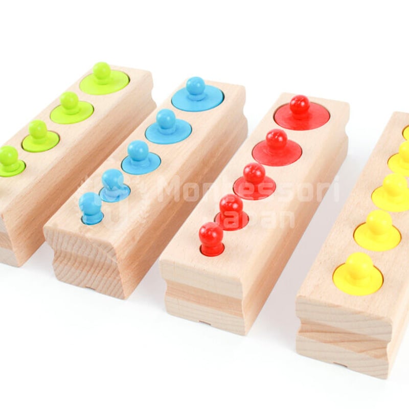 木のおもちゃ 知育玩具 カラー円柱 | Montessori Japan