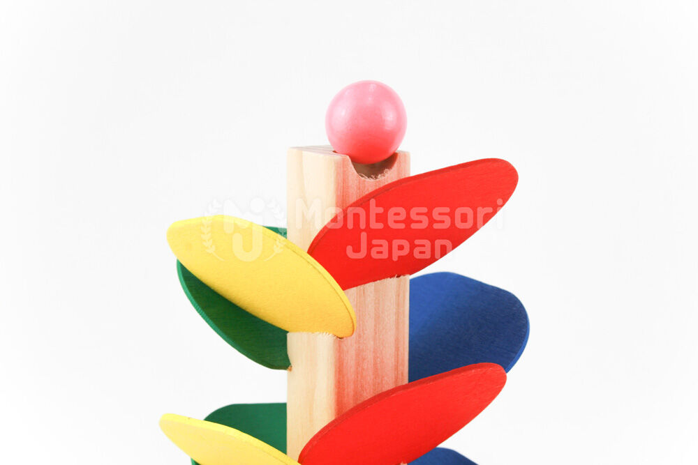 TAG 木製 ボール転がし 知育玩具　モンテッソーリ TAG 木製 ボール転がし 知育玩具 モンテッソーリ 木製 玉転がし