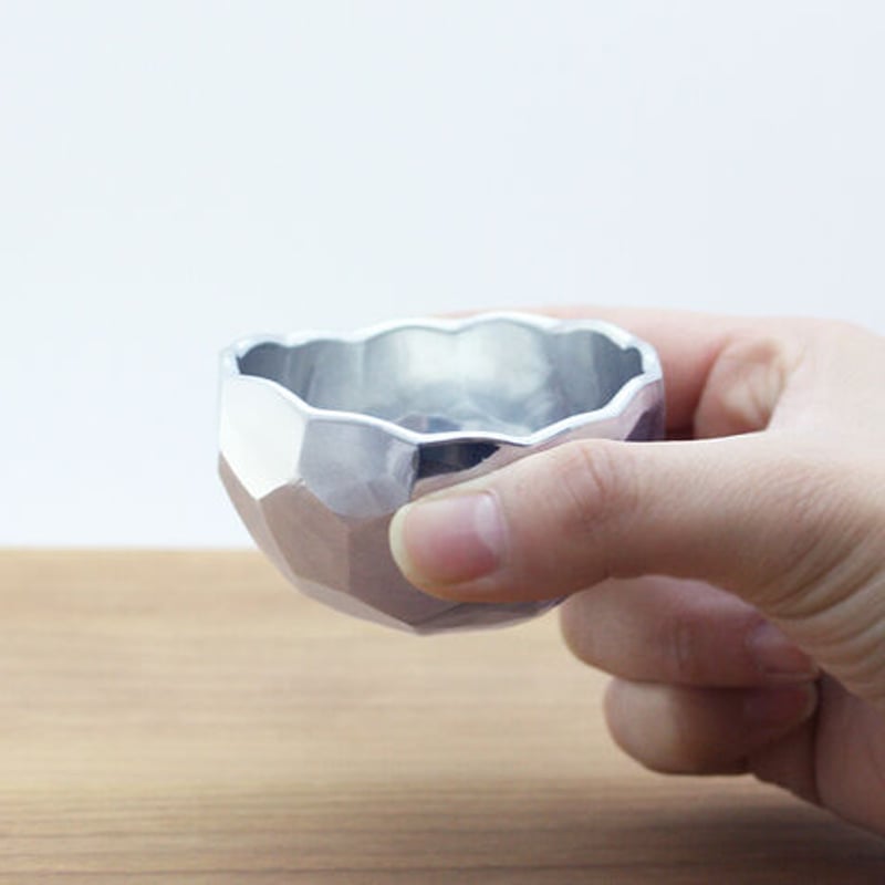 継山造　本錫製　鳥蝶文　盃　ぐい呑み　5客　時代箱　N 4103 継山造 本錫製 鳥蝶文 盃 ぐい呑み 5客 時代箱