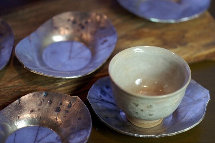 茶托 手作り 錫 木の葉形 5枚組 茶器 工芸品 鍛造 おしゃれ 茶托 手作り 錫 木の葉形 5枚組 茶器 工芸品 鍛造 おしゃれ