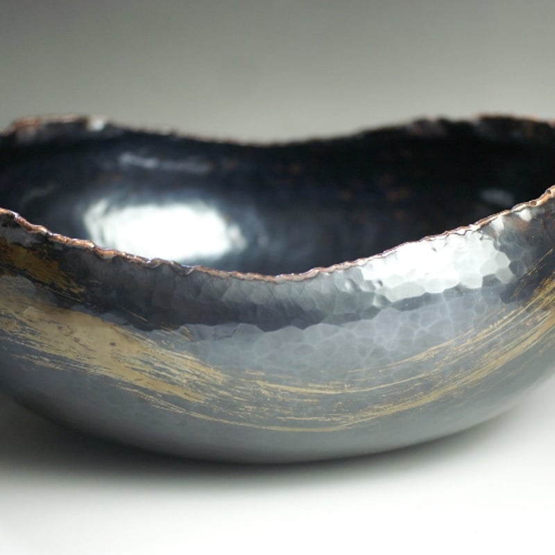 アンティーク　水盤　真鍮の土台　ガラスボウル　ワイン置きなど ワインラック ポリレジン おしゃれ モダン風 ワインストレージ 馬