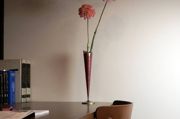 花瓶 紅色 垂花 大 一輪挿し 花器 銅製 工芸品 鍛造 手づくり