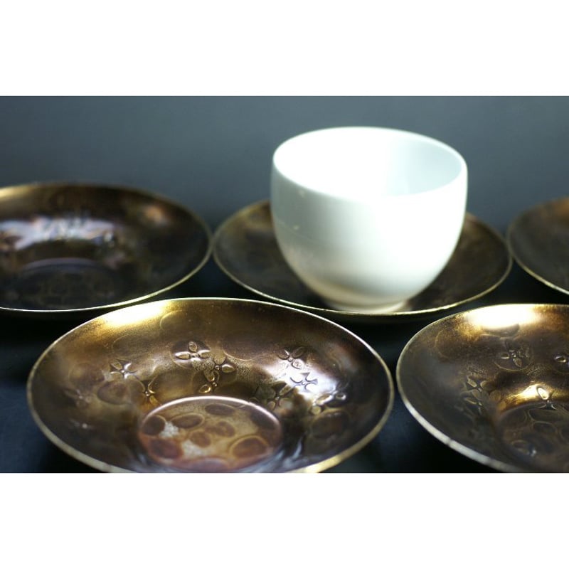 手作り銅器 茶托 金付燻 花打 大 5枚セット 茶器【工芸ギフト】 | 鎌倉 