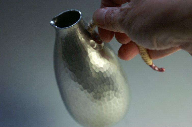手作り錫器 錫ちろり細口徳利形 小 酒器【プレゼント】【日本酒