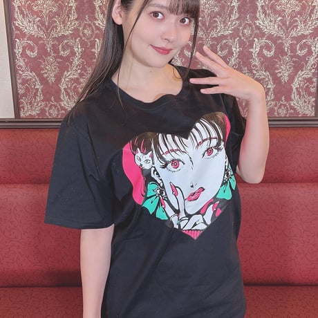 上坂すみれ × Kamin「CUTE」/ BLACK