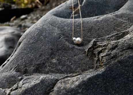 《Geo-Collection》 Angel L001 (NECKLACE) K10 South Sea Pearl