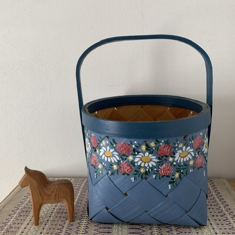 little north 56] スウェーデン 花のトールペイントのパイン材