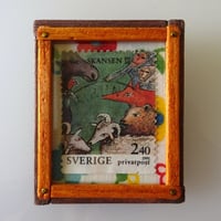 [Krabat5] スウェーデン切手を使った手作りブローチ（スカンセンの動物たち）