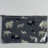 [to-go8] スウェーデンの布を使ったクリアポケットポーチ動物柄（ L）