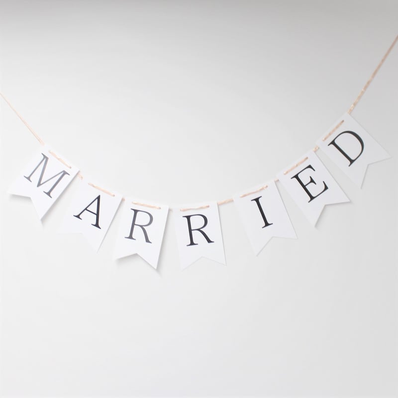 just marriedガーランド マーメイドカット | 結婚式前撮りアイテム