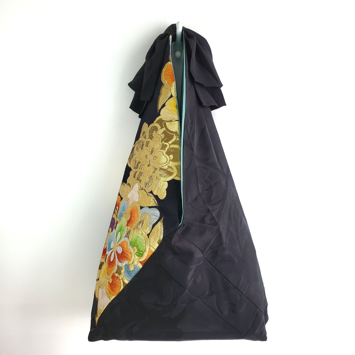 新品 手提バッグ 西陣帯地使用 3135 ブラック 花柄 黒 和装バッグ 絹