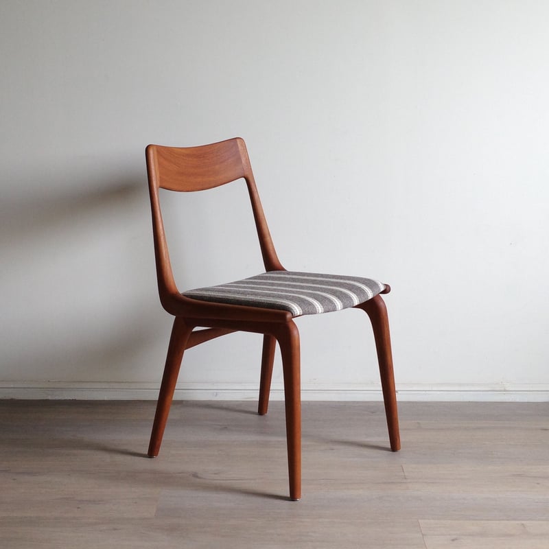Alfred Christensen / No.370 'Boomerang' ダイニングチェ