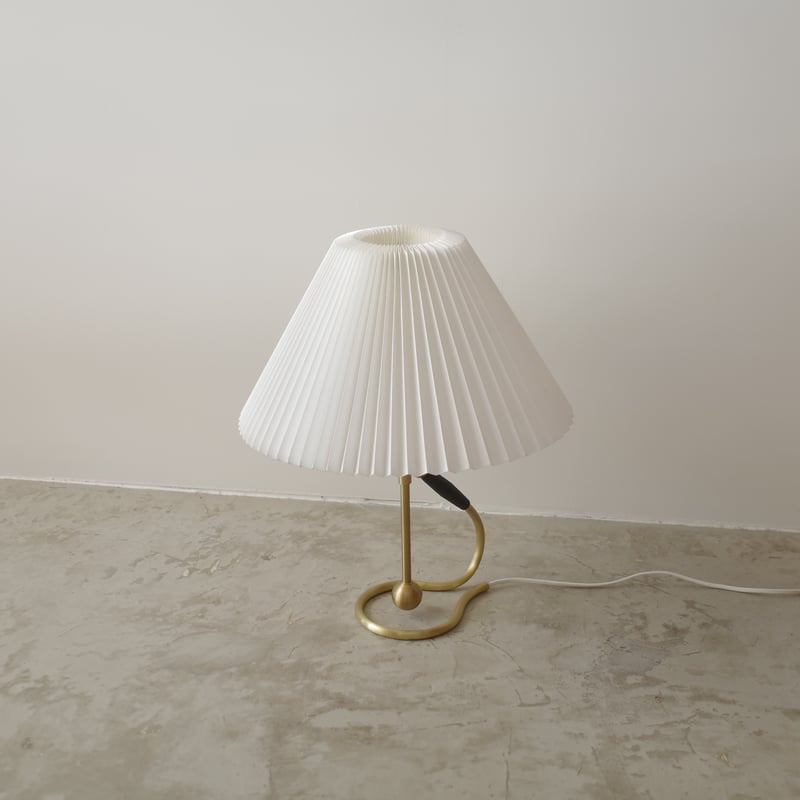 Kaare Klint for Le Klint / model.306 テーブルランプ（ b