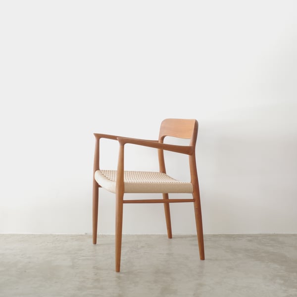 vintage HIKARI chair オーク無垢材　ラスト vintage HIKARI chair オーク無垢材 ラスト floorの商品一覧｜note