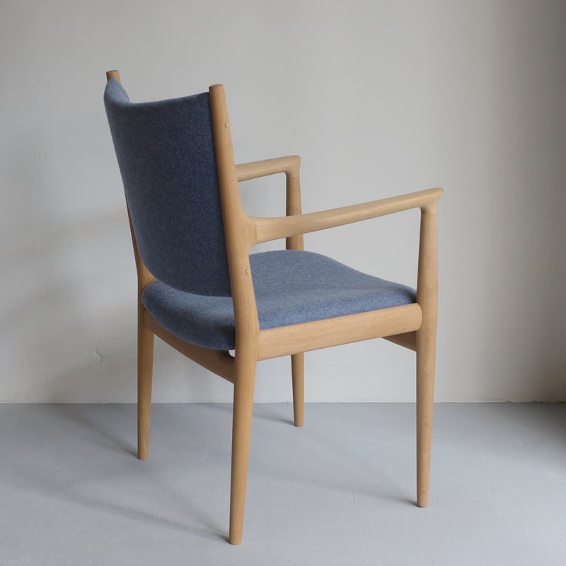 Hans J. Wegner / JH513 アームチェア（ oak ） | 𝐟𝐥𝐨𝐨𝐫