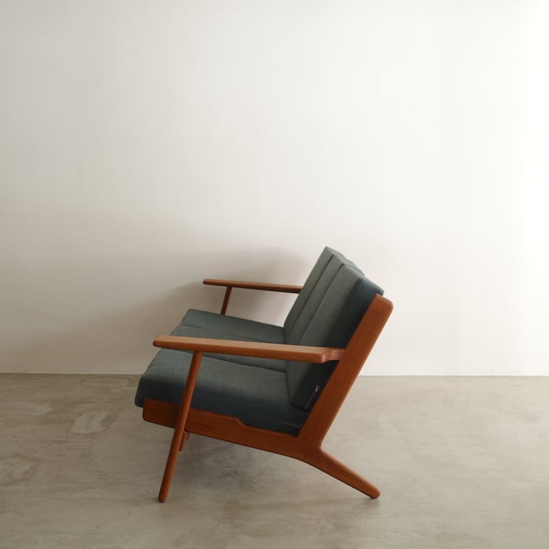 Hans J. Wegner / GE290 3シートソファ ( teak ) | 𝐟𝐥𝐨𝐨𝐫