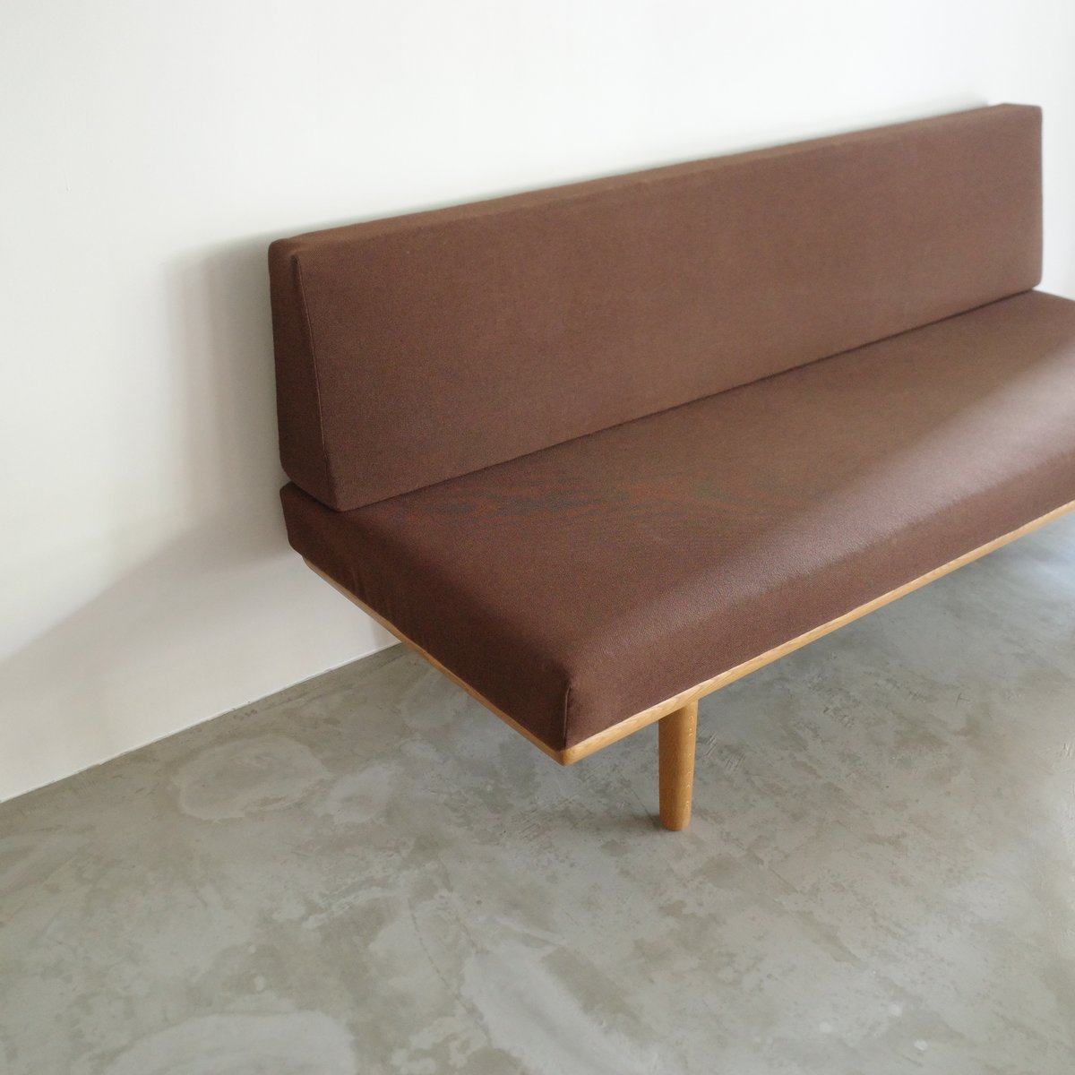 Hans J. Wegner / GE19 デイベッド（ oak ） | 𝐟𝐥𝐨𝐨𝐫