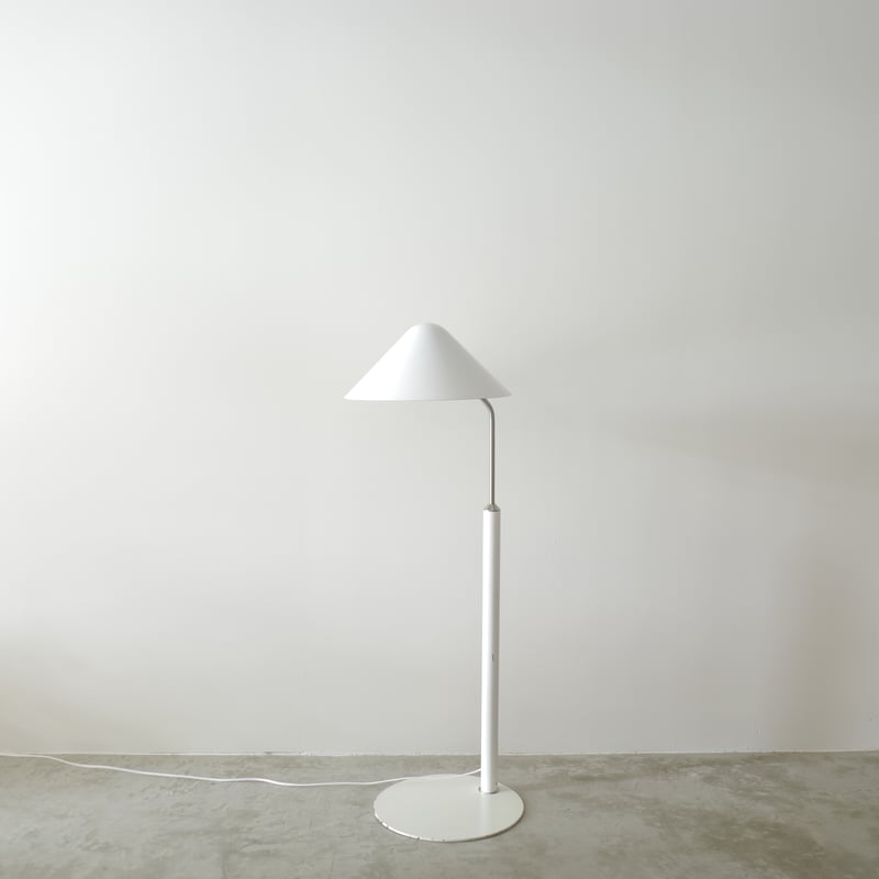 Jorgen Gammelgaard / ''FLOOR VIP'' フロアランプ | 𝐟𝐥𝐨𝐨𝐫