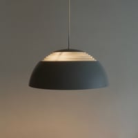 Arne Jacobsen / AJ Royal ペンダントランプ Φ500