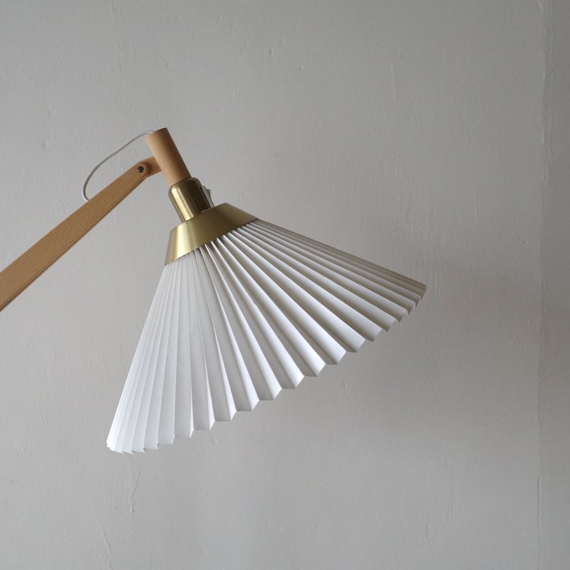 Vilhelm Wohlert for Le Klint / model.325 フロアランプ