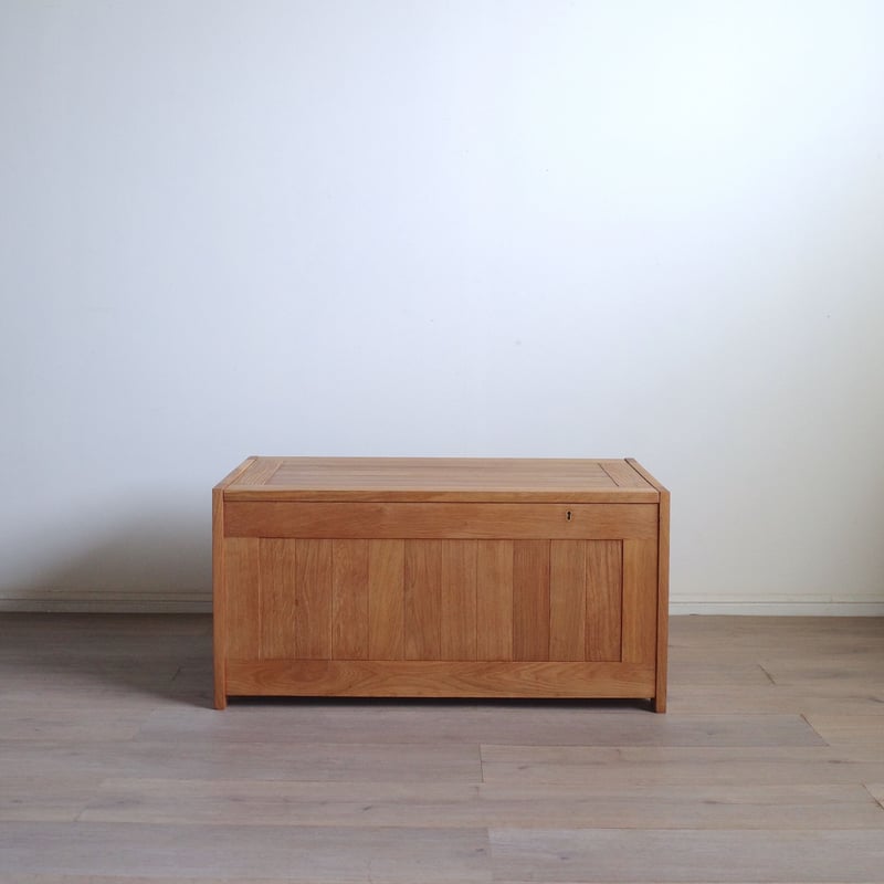 O. Schjoll & B.K. Handest / model.68 ブランケットボックス