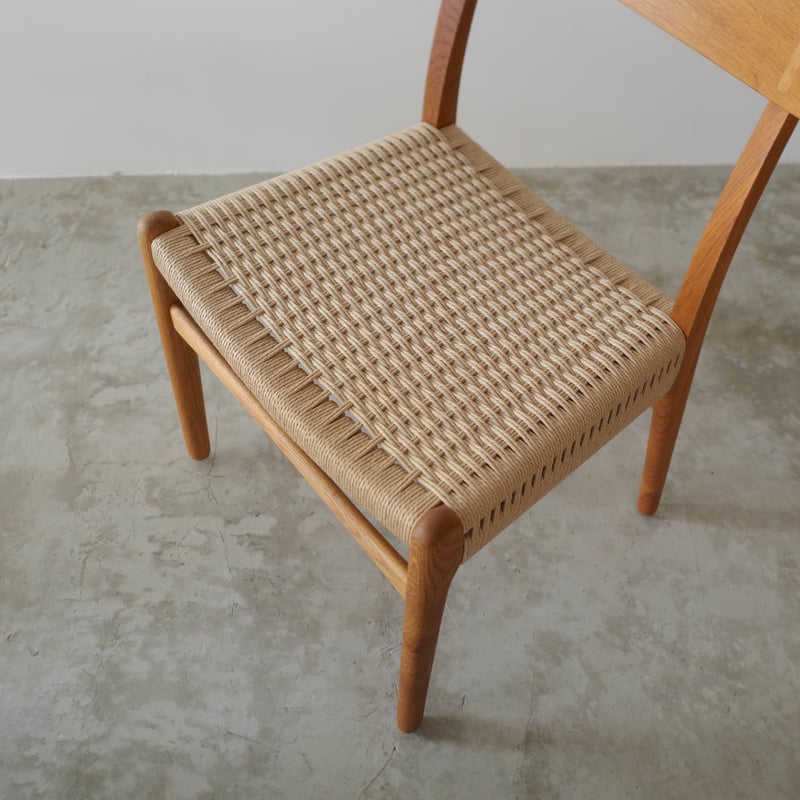 Hans J. Wegner CH23 ダイニングチェア Hans J. Wegner / CH23 ダイニングチェア | 𝐟𝐥𝐨𝐨𝐫