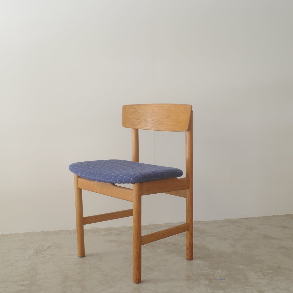 Borge Mogensen / Model.3236 ダイニングチェア〈 oak 〉 | 𝐟