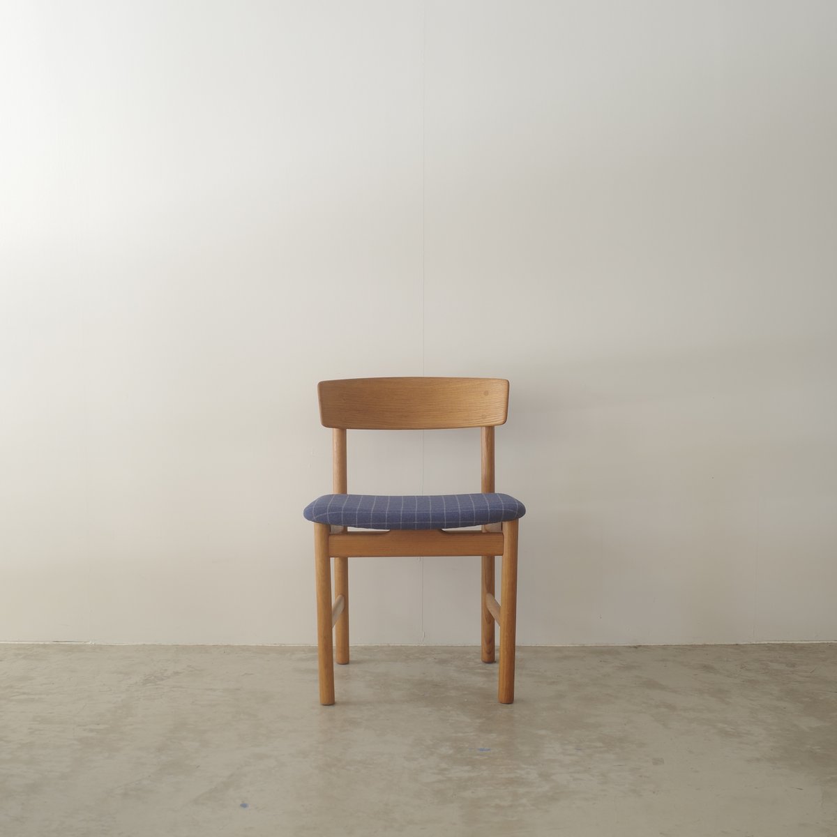 Borge Mogensen / Model.3236 ダイニングチェア〈 oak 〉 | 𝐟