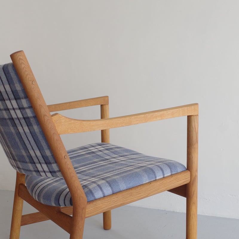 Hans J. Wegner / CH52 イージーチェア | 𝐟𝐥𝐨𝐨𝐫
