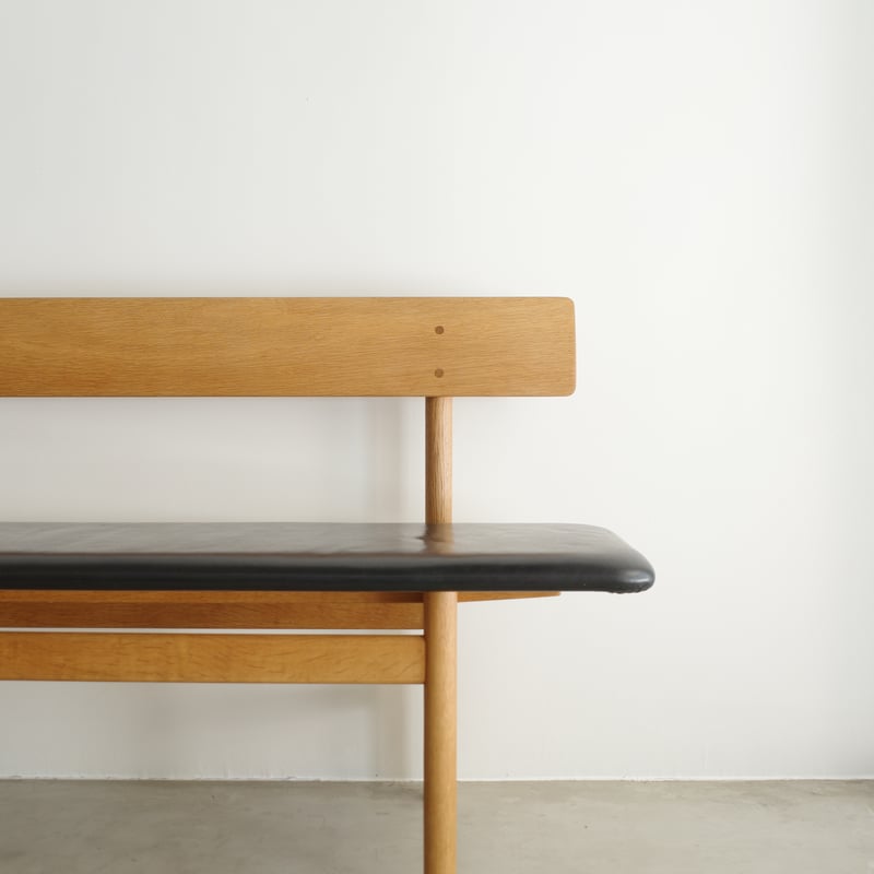 Borge Mogensen / model.3171 ベンチ | 𝐟𝐥𝐨𝐨𝐫