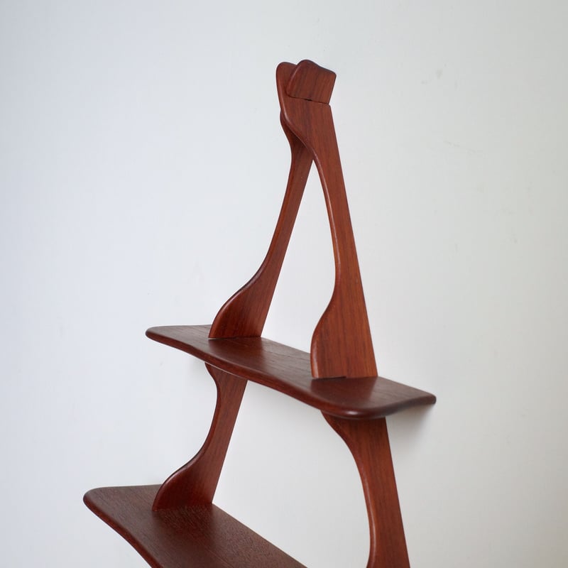 Peder Moos / ウォールシェルフ | 𝐟𝐥𝐨𝐨𝐫