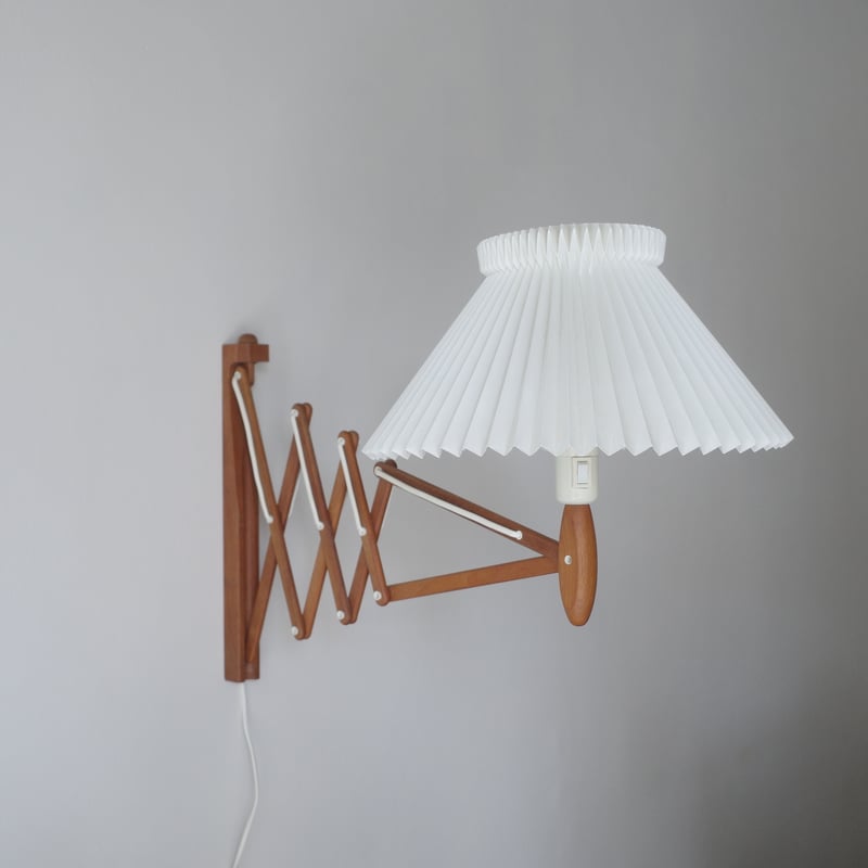 Erik Hansen for Le Klint / model.332 