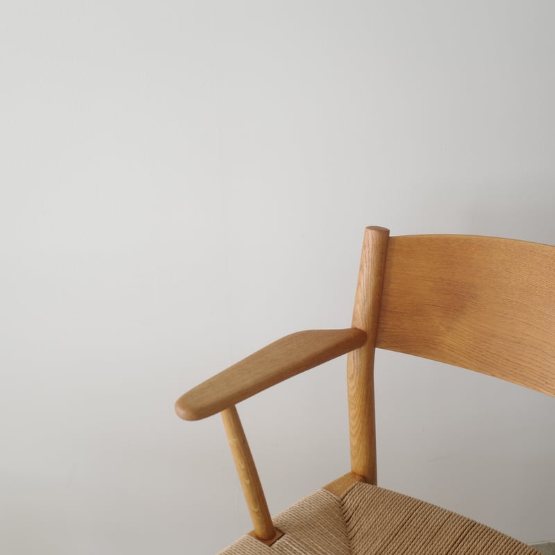 Borge Mogensen / model.156 アームチェア | 𝐟𝐥𝐨𝐨𝐫