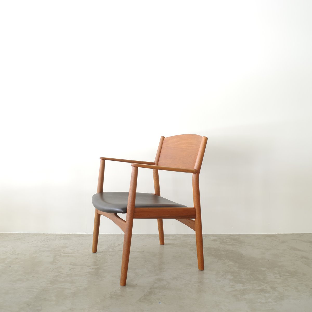 Boooh様☆未使用 Evidence フランス製 fit=scale-down,w=1200