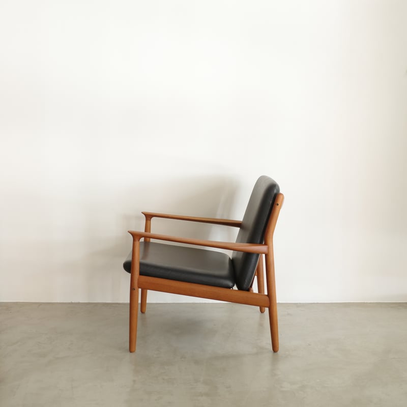 Svend Aage Eriksen / GM5 イージーチェア（ teak ） | 𝐟𝐥𝐨𝐨𝐫