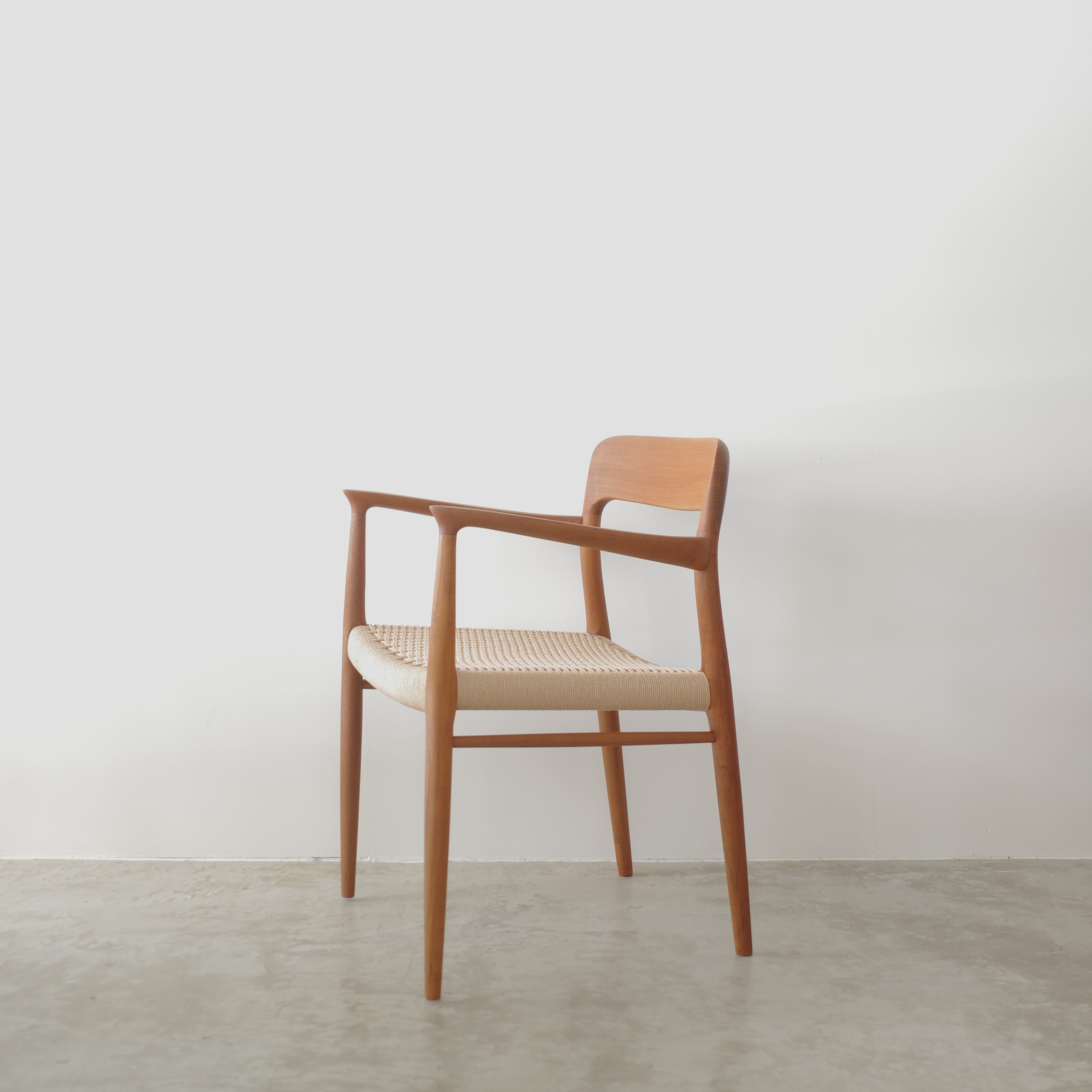 Niels Otto Moller for J.L. Moller / Model.56 アー