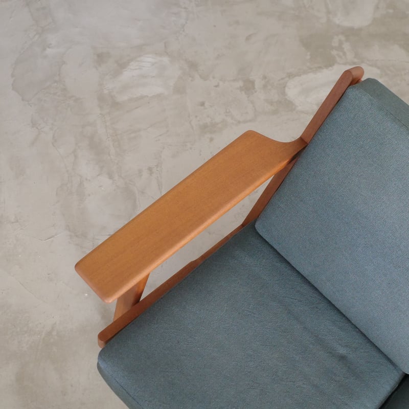 Hans J. Wegner / GE290 3シートソファ ( teak ) | 𝐟𝐥𝐨𝐨𝐫