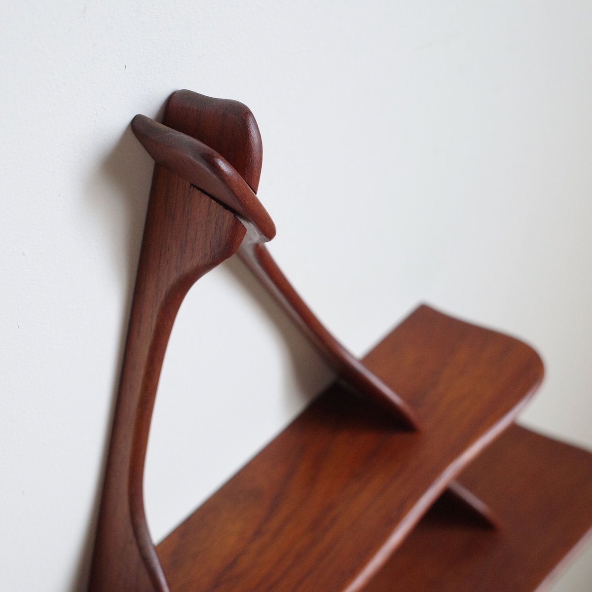 Peder Moos / ウォールシェルフ | 𝐟𝐥𝐨𝐨𝐫