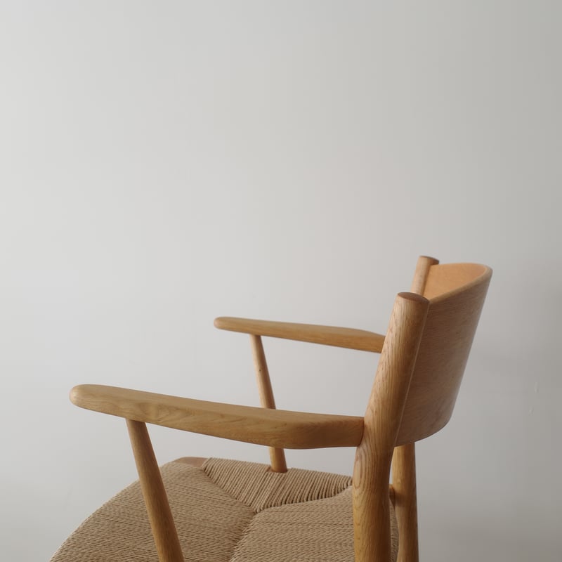 Borge Mogensen / model.156 アームチェア | 𝐟𝐥𝐨𝐨𝐫