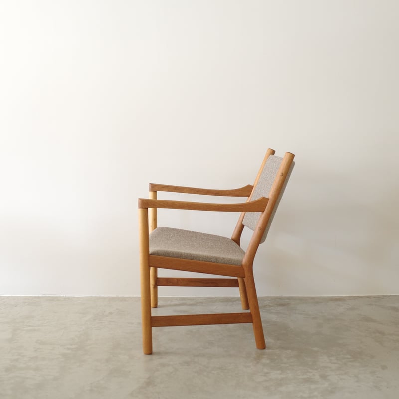Hans J. Wegner CH52 イージーチェア（ oak ） | 𝐟𝐥𝐨𝐨𝐫