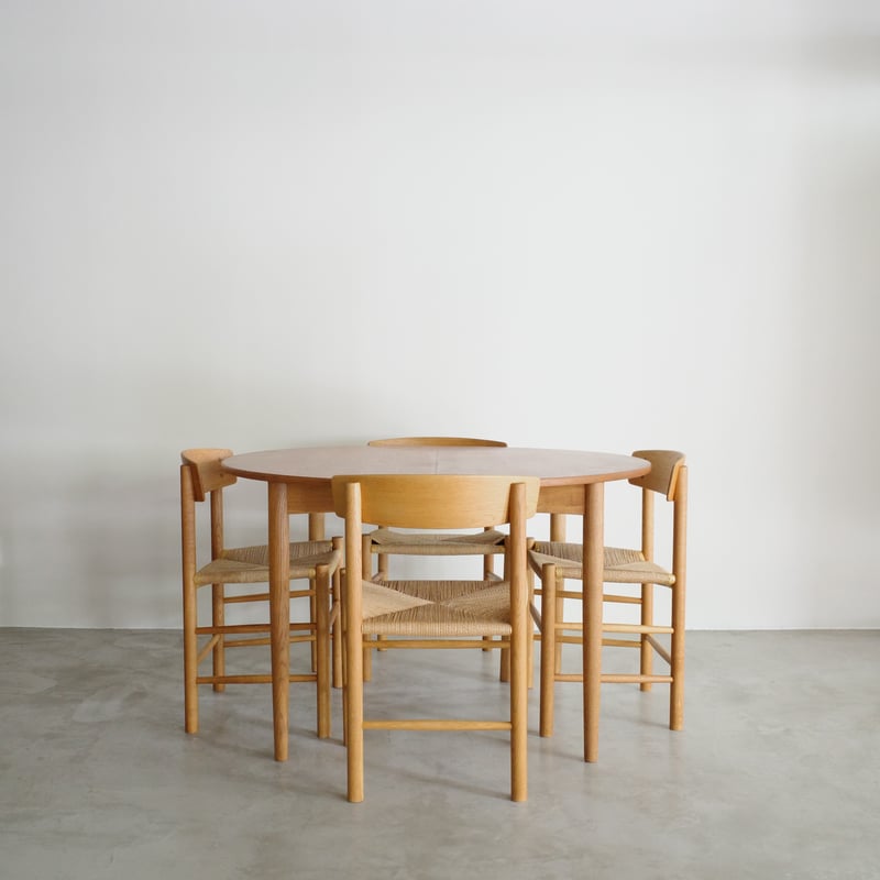 Borge Mogensen / model.121 ラウンドダイニングテーブル( teak Borge Mogensen / model.121 ラウンドダイニングテーブル( teak