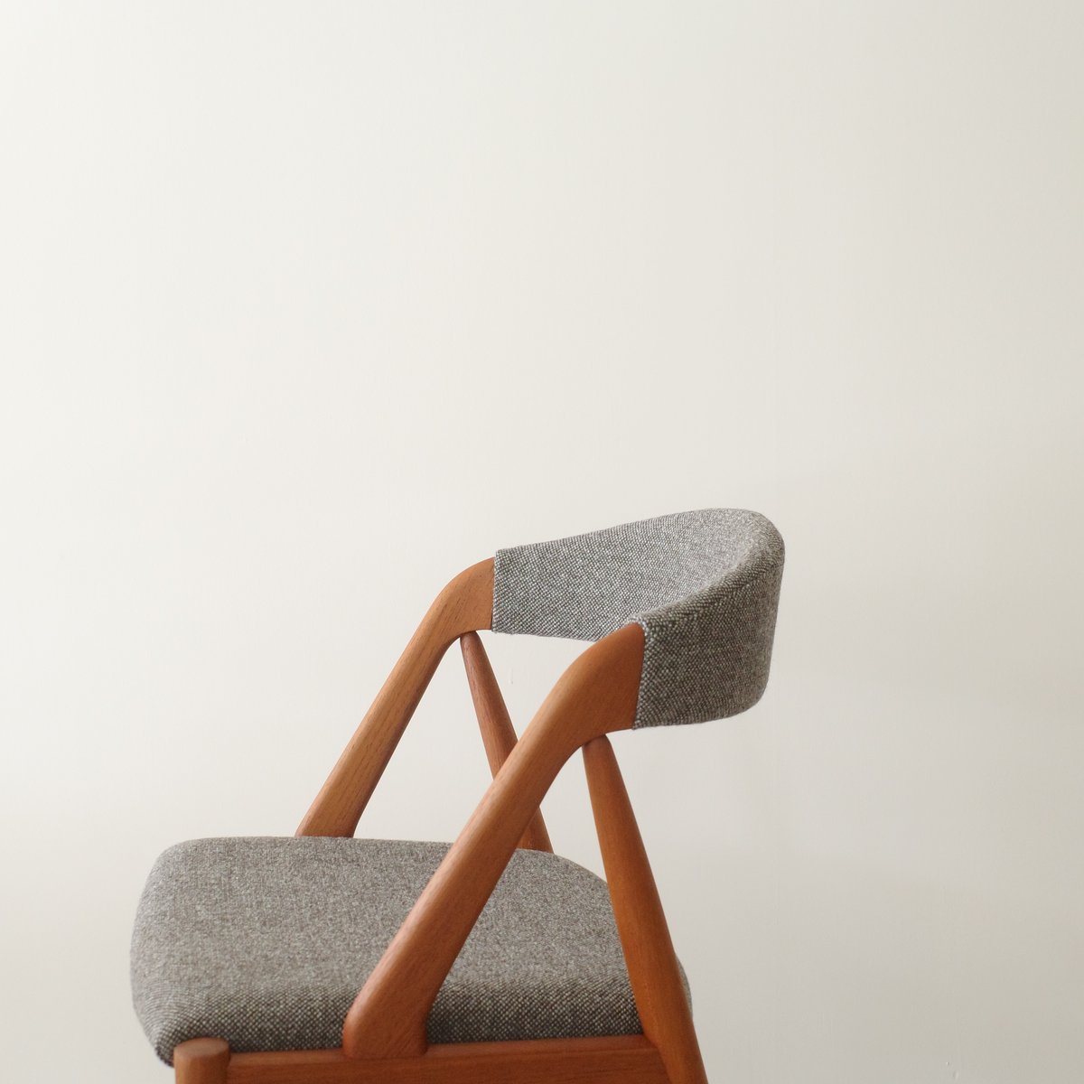 Kai Kristiansen / NV31 ダイニングチェア( teak ) | 𝐟𝐥𝐨𝐨𝐫 Kai Kristiansen / NV31 ダイニングチェア( teak ) | 𝐟𝐥𝐨𝐨𝐫