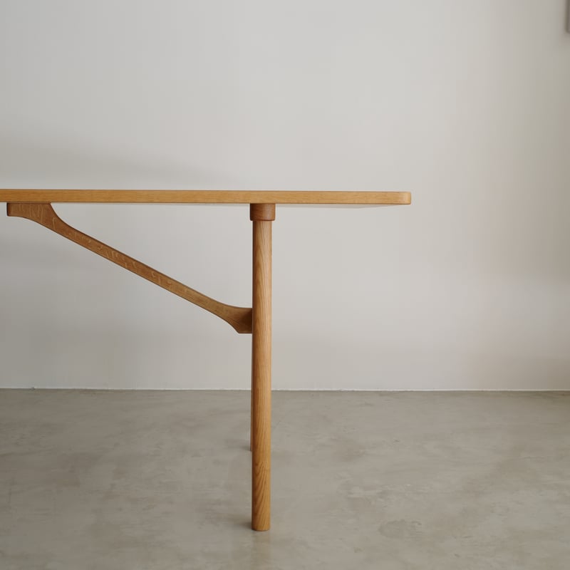 Borge Mogensen / model.6284 ダイニングテーブル | 𝐟𝐥𝐨𝐨𝐫