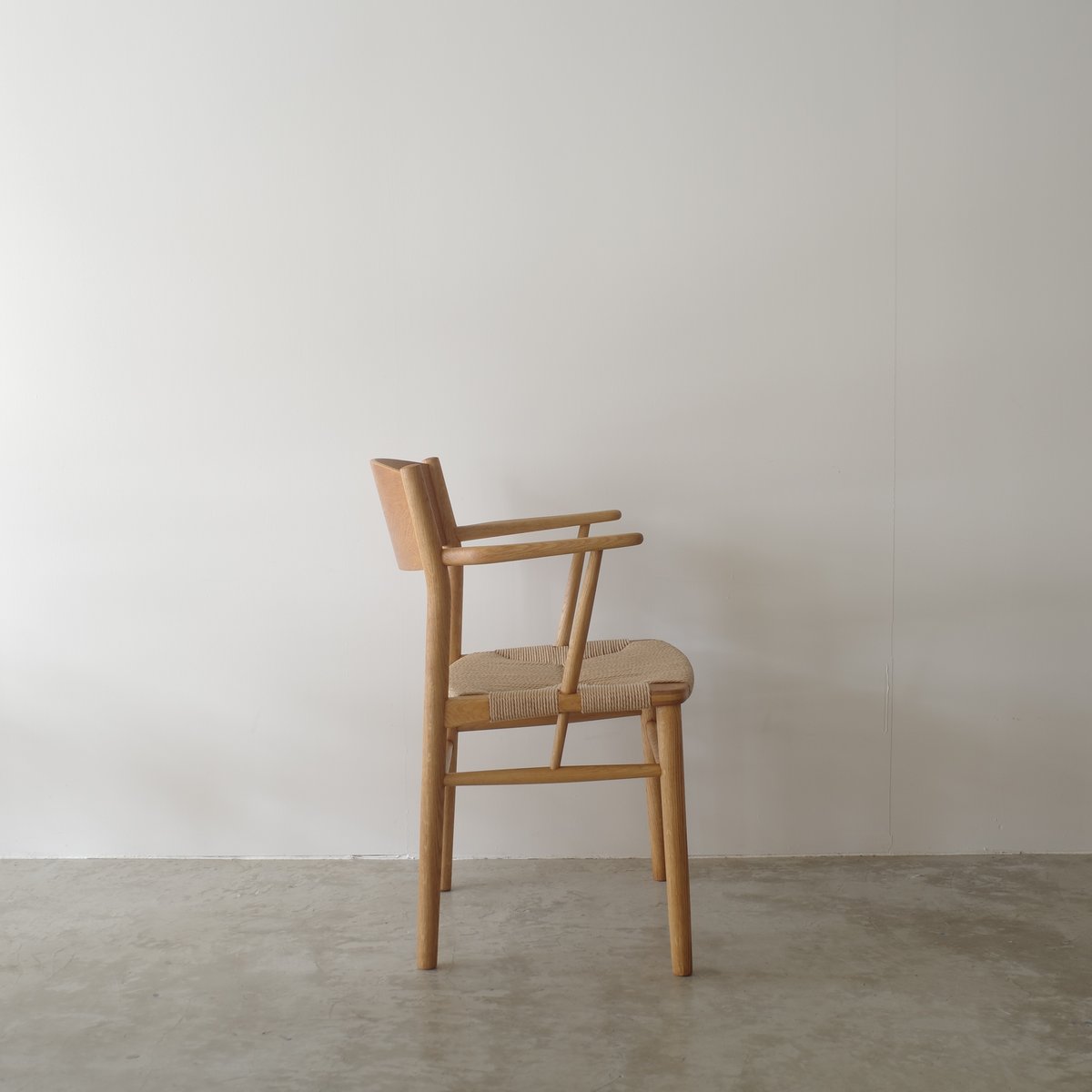 【値下げ中】Borge Mogensen l アームチェア Borge Mogensen / model.156 アームチェア | 𝐟𝐥𝐨𝐨𝐫
