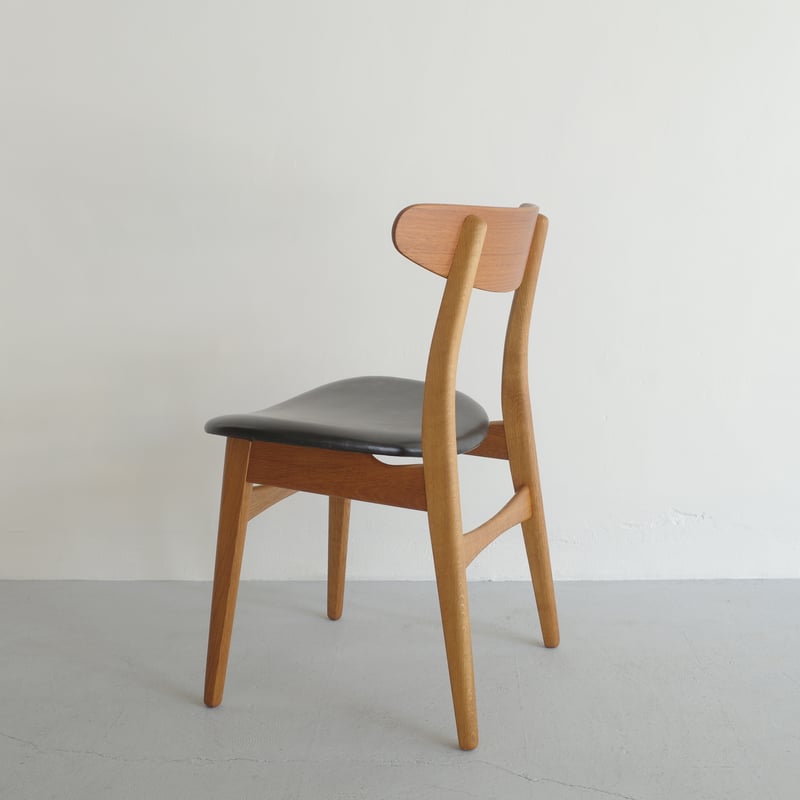 Hans J. Wegner / CH30 ダイニングチェア( teak / oak ) | Hans J. Wegner / CH30 ダイニングチェア( teak / oak ) |
