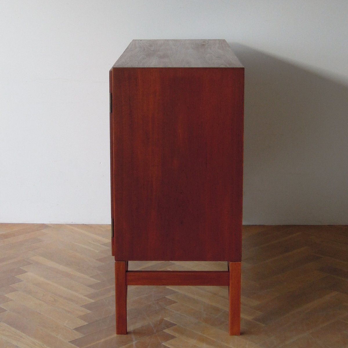 Borge Mogensen / model.A232 キャビネット | 𝐟𝐥𝐨𝐨𝐫